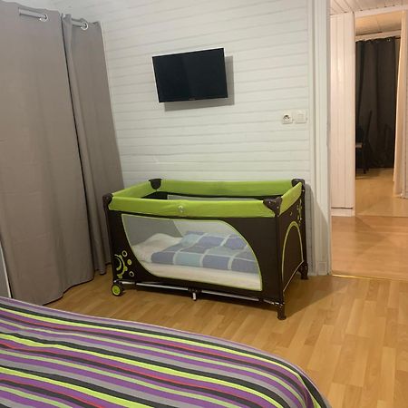 Le Clapot- Les Iris Appartement Saint-Etienne  Buitenkant foto