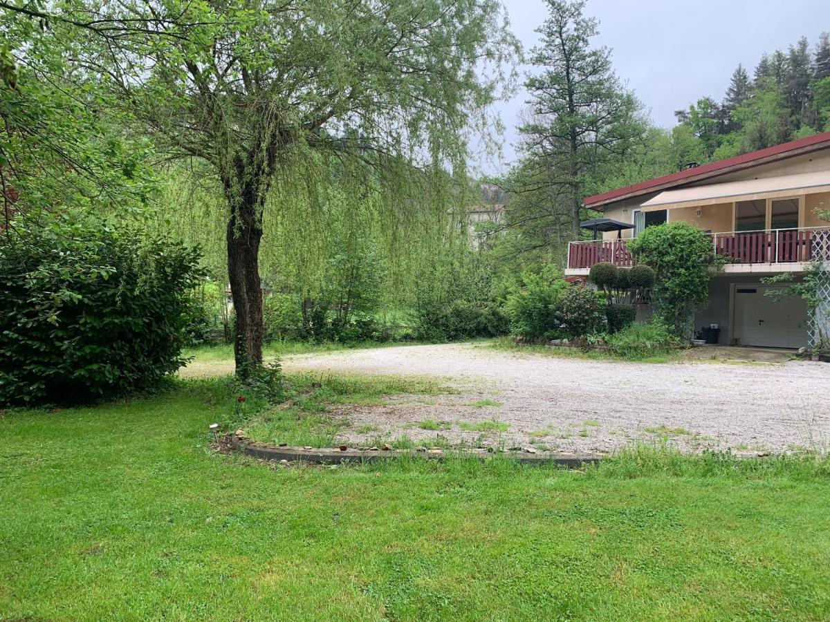 Le Clapot- Les Iris Appartement Saint-Etienne  Buitenkant foto