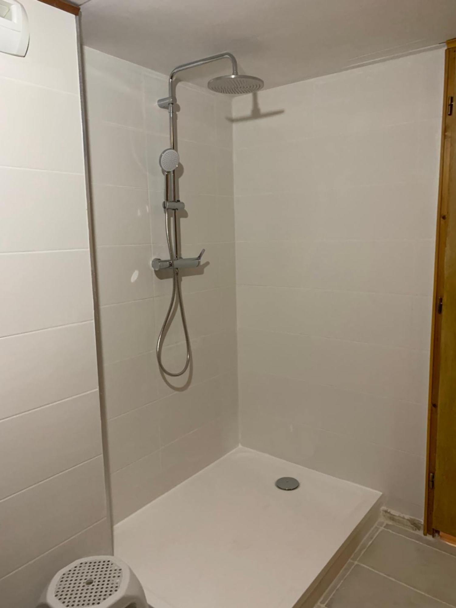Le Clapot- Les Iris Appartement Saint-Etienne  Buitenkant foto